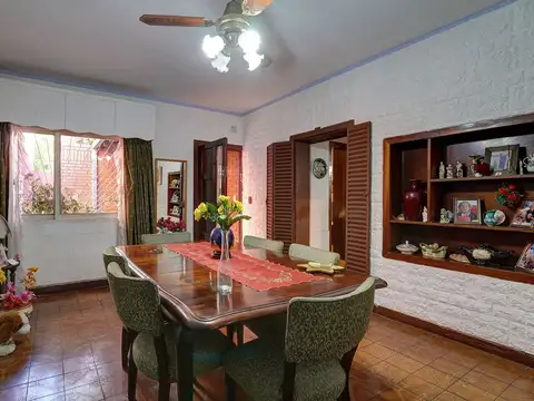 Depto Tipo Casa en Venta 40 años
