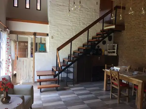 Casa en Alquiler de 3 dormitorios