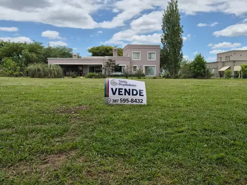 Terreno en Venta en Praderas De San Lorenzo, USD 150.000