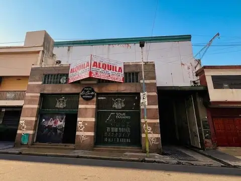 COCHERA EN ALQUILER - CHACABUCO 374 - BARRIO SUR