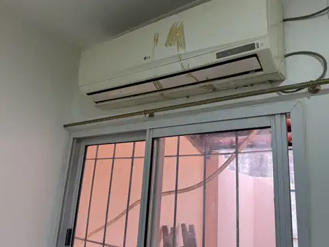 Depto Tipo Casa en Alquiler en Villa Adelina, $ 550.000