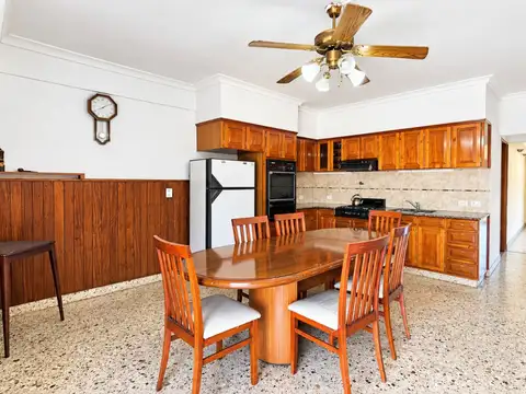 VENTA CASA 4 AMBIENTES CON DEPOSITO VILLA MADERO
