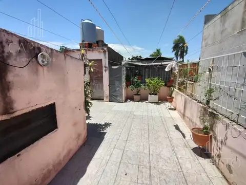Depto Tipo Casa en Alquiler de 2 dormitorios
