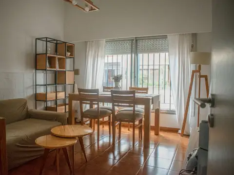 Venta Casa 5 Ambientes Carapachay con Terraza