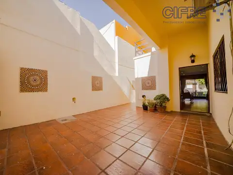 Depto Tipo Casa en Venta de 4 dormitorios