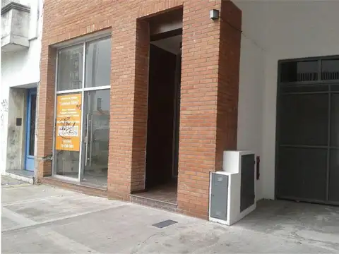 Av Pres Bartolome Mitre 1900, Piso 15°