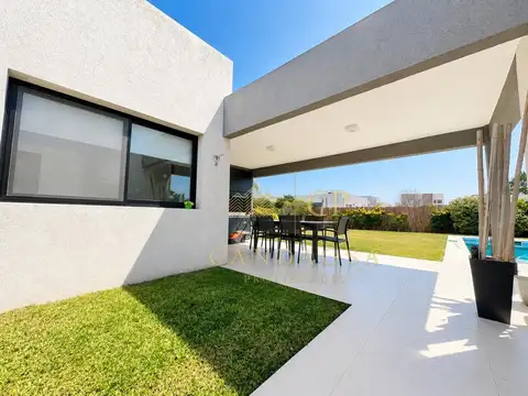 Casa en Alquiler de 3 dormitorios