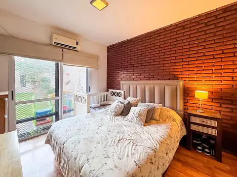 Casa en Venta en Azcuenaga, USD 118.000