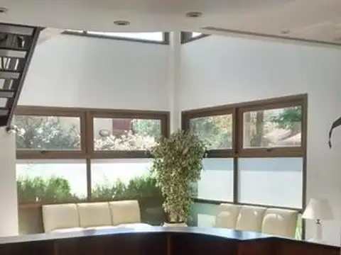 Oficina Monoambiente con 3 baños