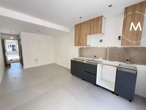 Depto Tipo Casa en Venta en Villa Ballester, USD 125.000