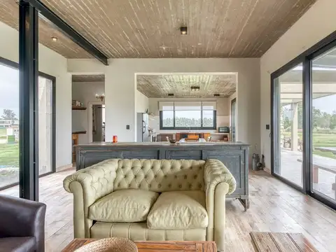 Casa en Alquiler en Estancia Villa Maria, USD 1.300