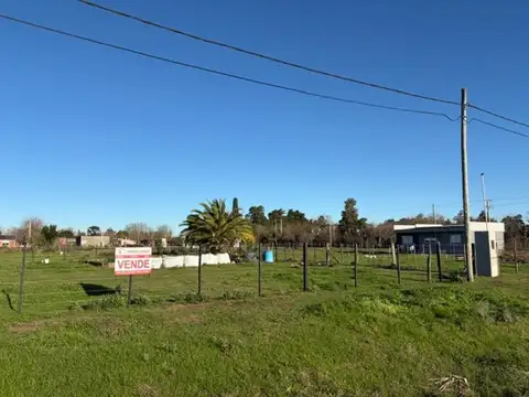 Terreno en Venta en Santa Lucia, USD 12.000