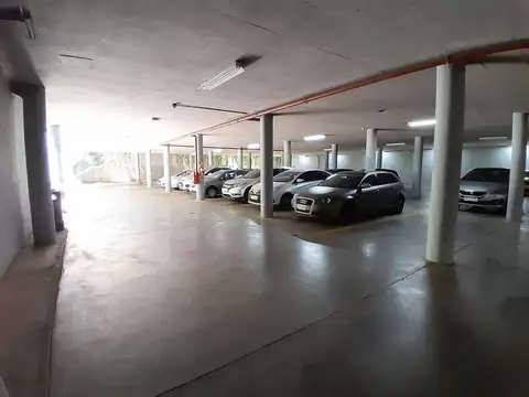 Oficina de categ. amoblada s/ Panamericana