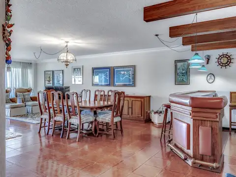 Departamento en Venta con 2 cocheras