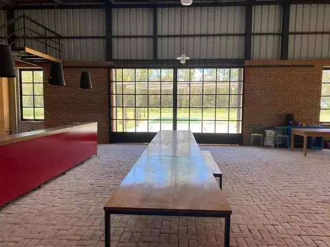 Casa 5 ambientes con 2 baños