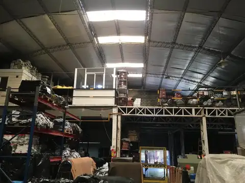 Galpon en Alquiler en Wilde, USD 4.200