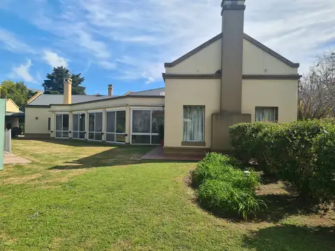 Casa en Venta en Lujan, USD 300.000