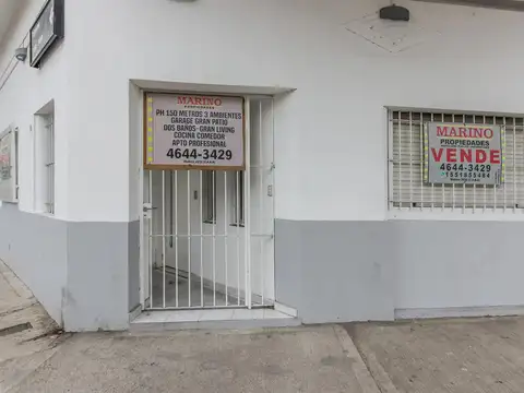 PH en Esquina de 3 Ambientes con Entrada Independiente, Gara