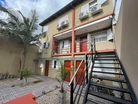 Lamadrid 300, Piso 1