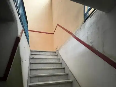 Depto Tipo Casa 4 ambientes con 4 baños