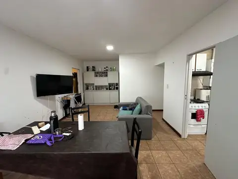 1 De Mayo 1100, Piso 18