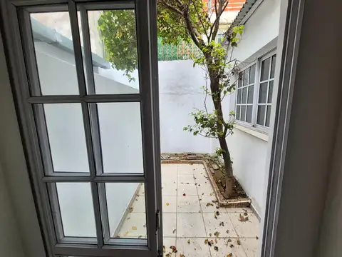 Alquiler PH 2 ambientes con patio en Saavedra sin Expensas