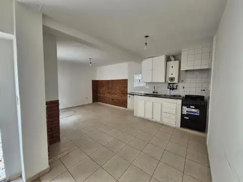 Casa en Alquiler 50 años