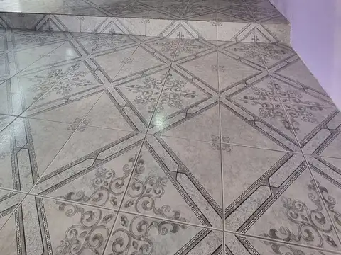 Casa en Venta en Isidro Casanova, USD 150.000