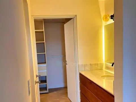 Departamento en Alquiler de 4 ambientes