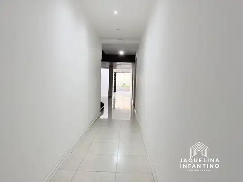 Local en Venta en Ramos Mejía, USD 1.500.000