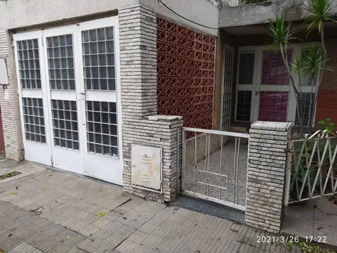 Casa planta baja EN VENTA! Forest 5985, Barrio Azcuénaga