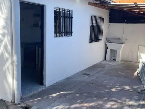 Depto Tipo Casa en Alquiler en Muñiz, $ 950.000