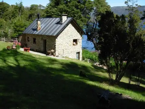 Fraccion en venta Villa Langostura