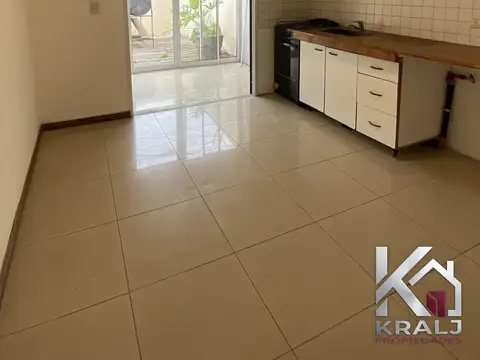 ALQUILER PERMANENTE EN COMPLEJO LAS MARÍAS – MUÑIZ  - 2/3 DORMITORIOS!