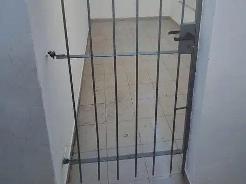 Depto Tipo Casa en Alquiler de 2 dormitorios
