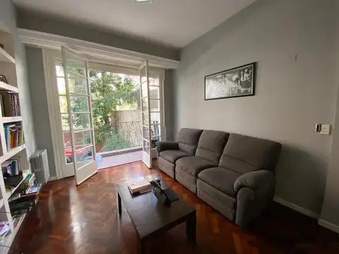 Venta departamento 4 ambientes, Las Cañitas - Semipiso de estilo y techos altos