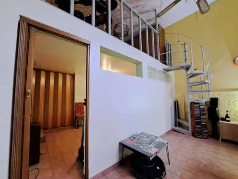 Depto Tipo Casa en Venta de 2 ambientes
