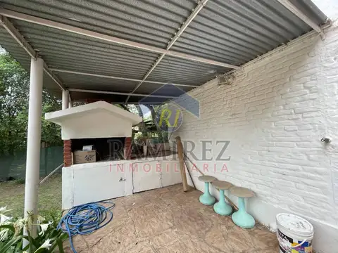 CASA CON DEPARTAMENTO EN VILLA DEL DIQUE