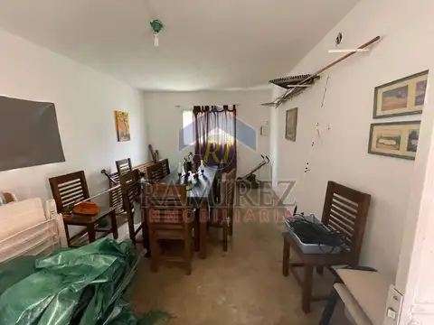 CASA CON DEPARTAMENTO EN VILLA DEL DIQUE