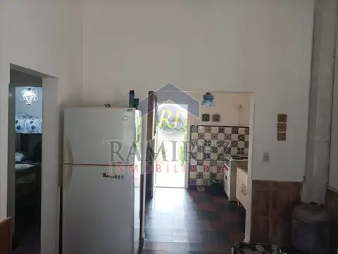 CASA CON DEPTO-VILLA DEL DIQUE