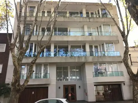 Juramento 3600, Piso 1