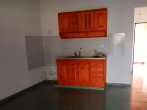Excelente Departamento a pocos metros de la estacion de Glew