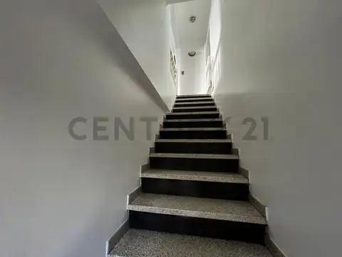 133 e/ 47 y 49 700, Piso 0