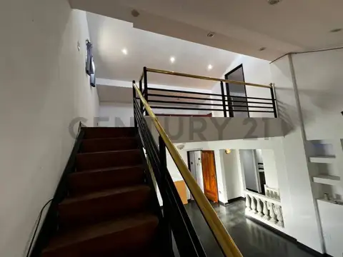 133 y 47 - PH de 3 dormitorios en Alquiler - La Plata