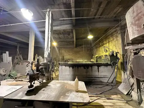 Local en Venta en Loma Hermosa, USD 199.900