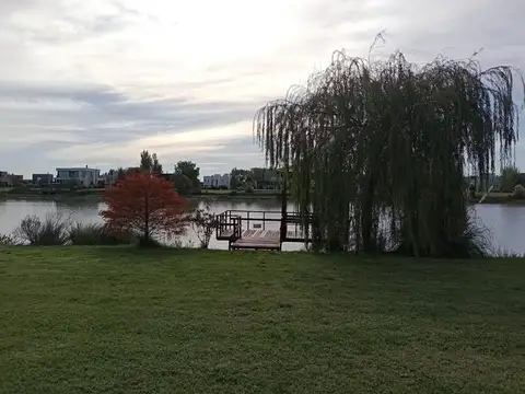 Terreno en Venta en Country Santa Rita, USD 110.000