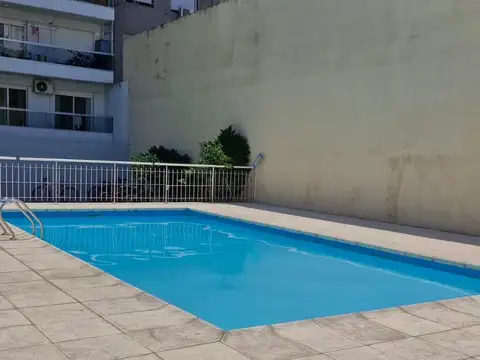 DEPARTAMENTO PLANTA BAJA. ALQUILER. ZONA RIO. AMENITIES