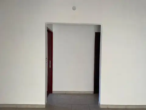 Casa  en alquiler pueblo nuevo lujan calle Los acers y peñaloza