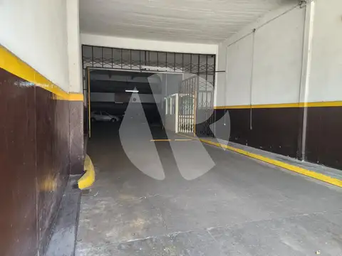 VENTA COCHERA ALMAGRO