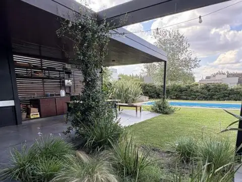 Hipólito Yrigoyen, Aguadas, Zona 14 4000